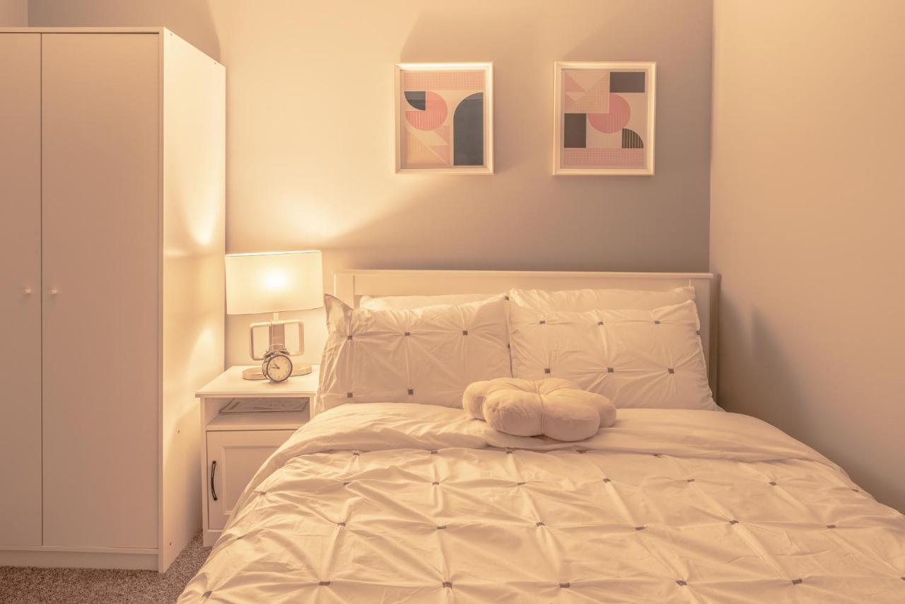 You Will Love This 2Br Guest Suite In Se YYC Eksteriør billede