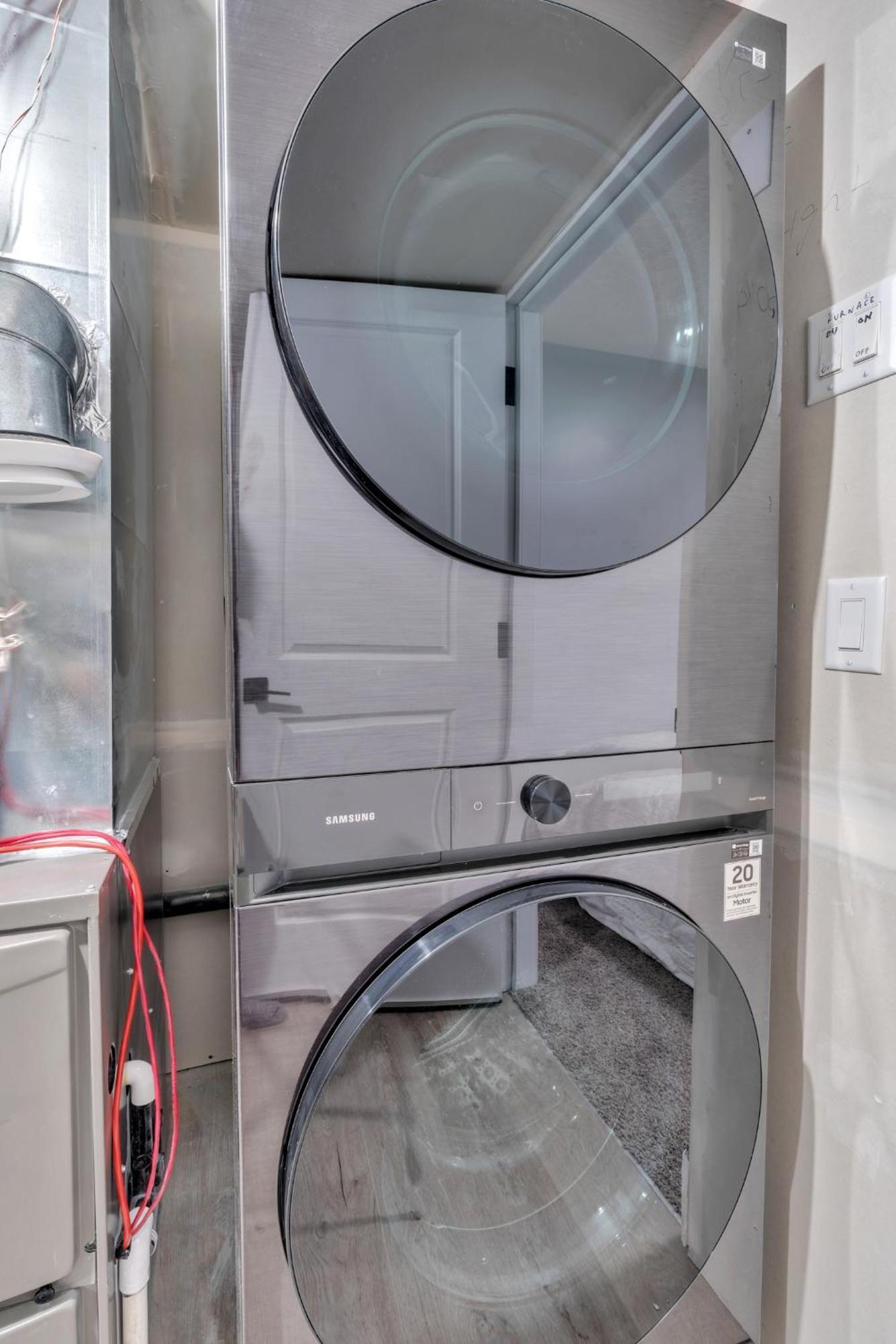 You Will Love This 2Br Guest Suite In Se YYC Eksteriør billede