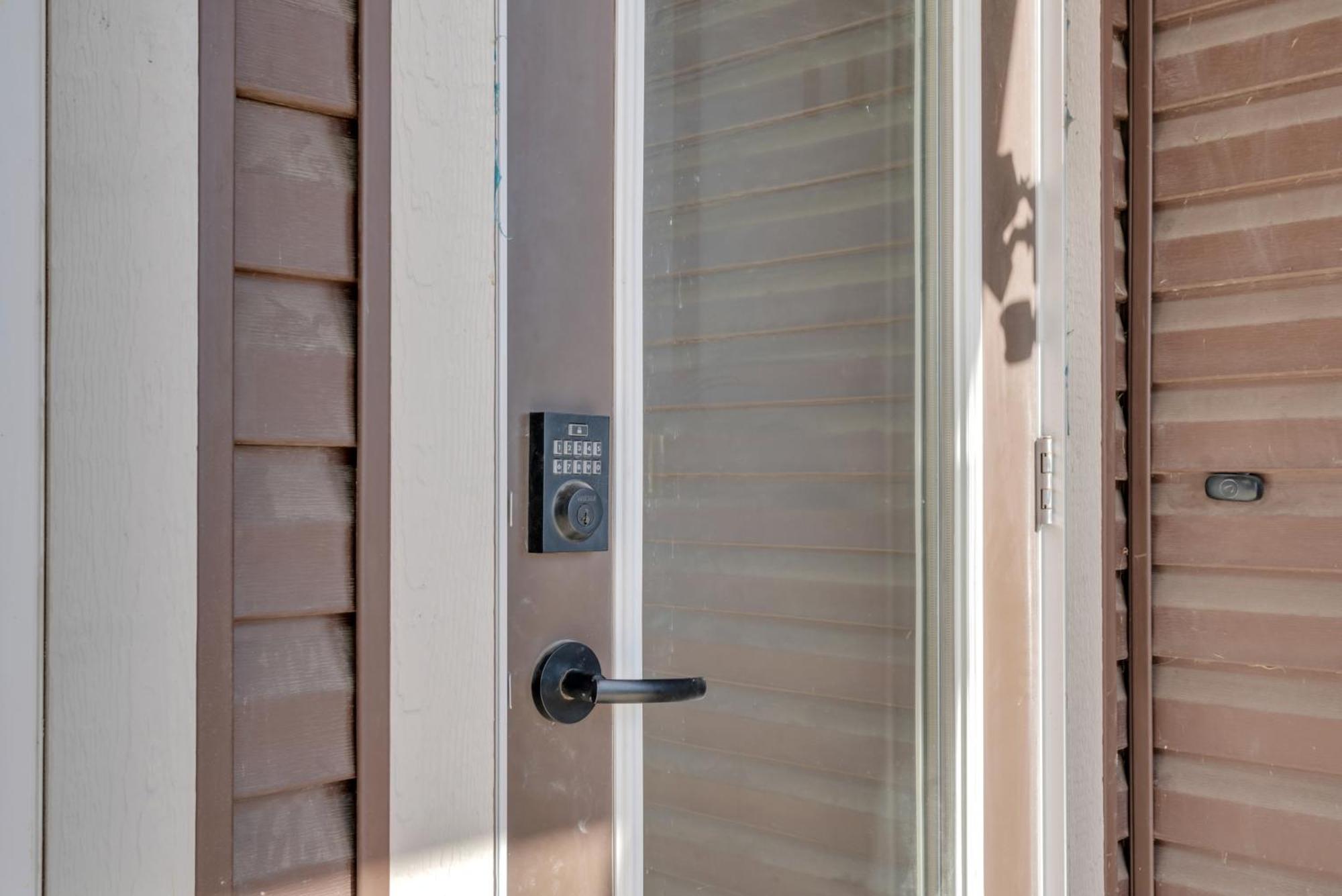 You Will Love This 2Br Guest Suite In Se YYC Eksteriør billede