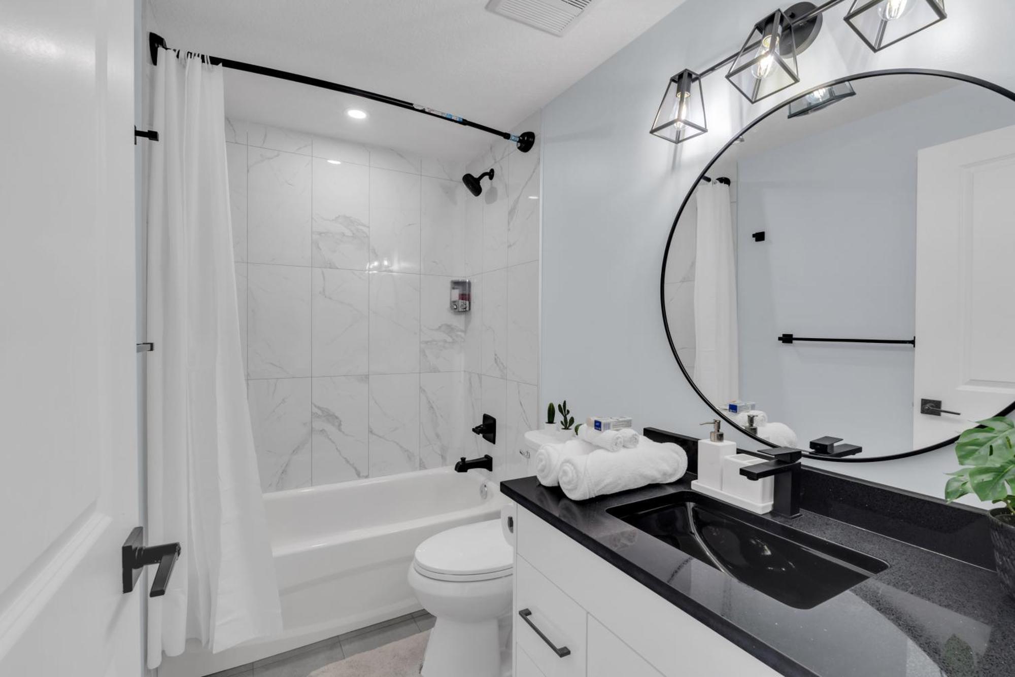 You Will Love This 2Br Guest Suite In Se YYC Eksteriør billede