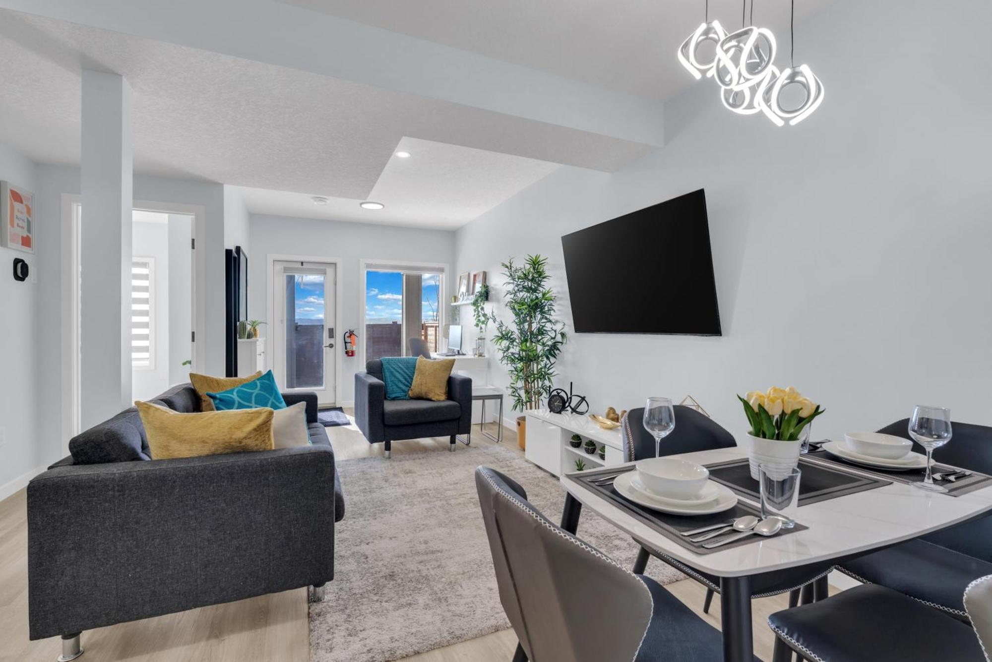 You Will Love This 2Br Guest Suite In Se YYC Eksteriør billede