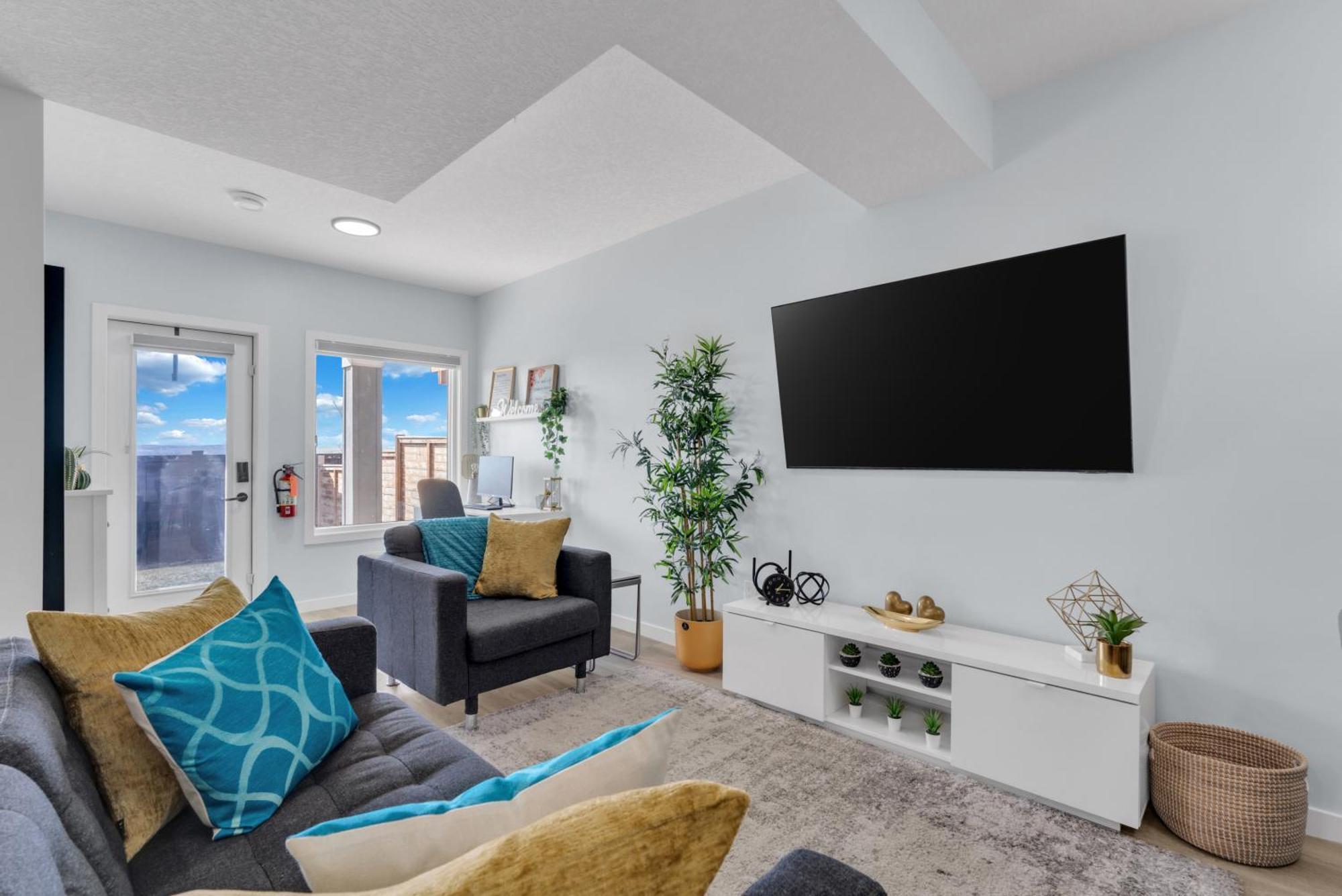 You Will Love This 2Br Guest Suite In Se YYC Eksteriør billede