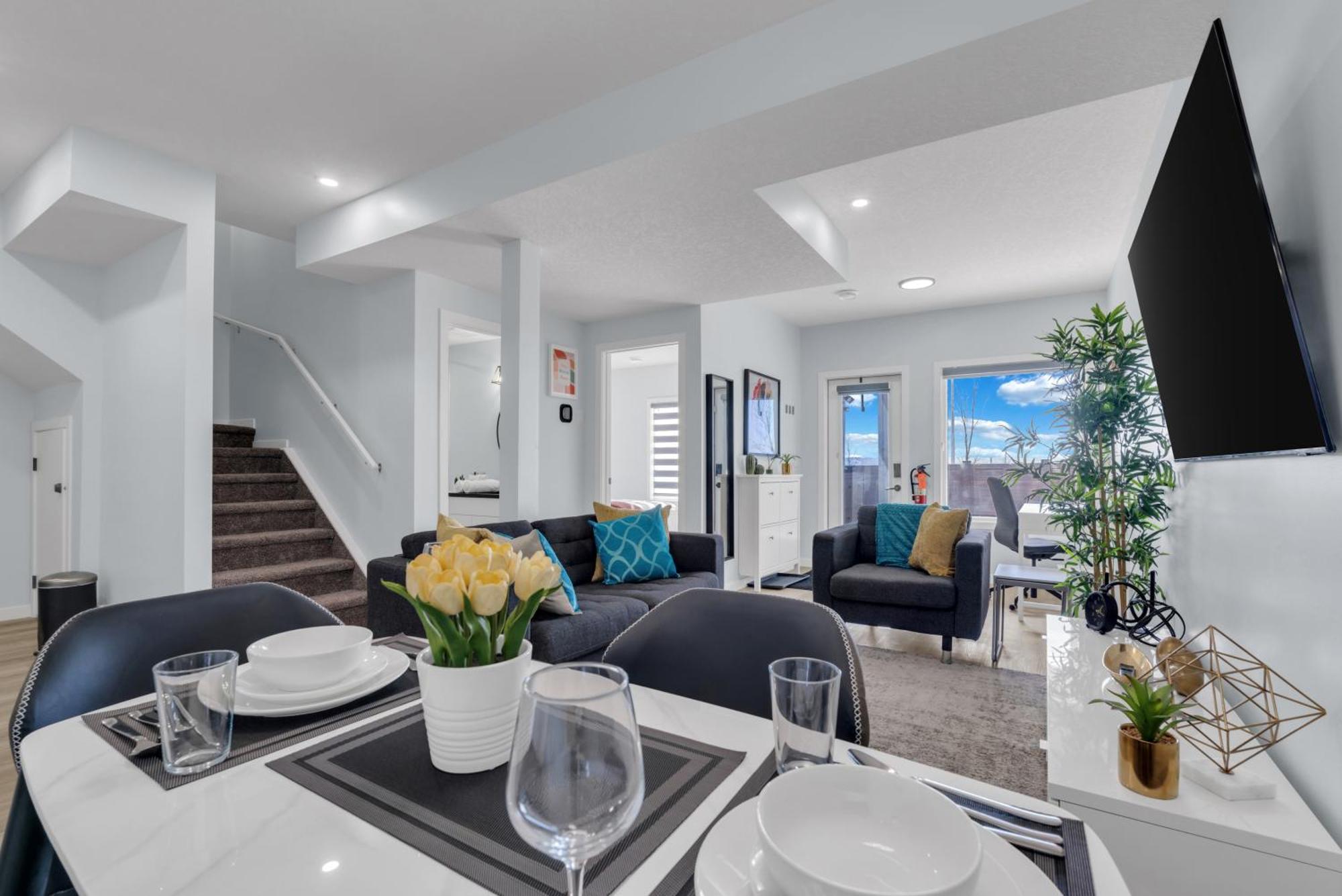 You Will Love This 2Br Guest Suite In Se YYC Eksteriør billede