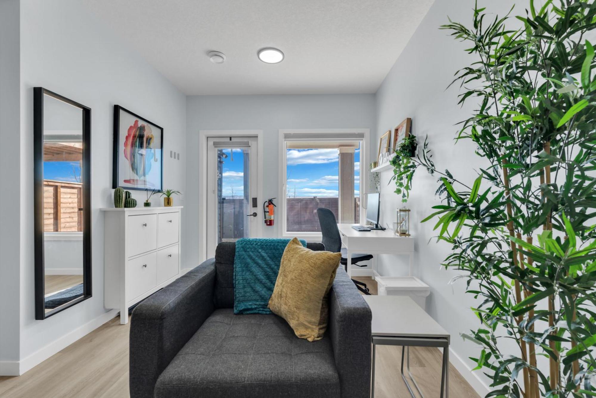 You Will Love This 2Br Guest Suite In Se YYC Eksteriør billede