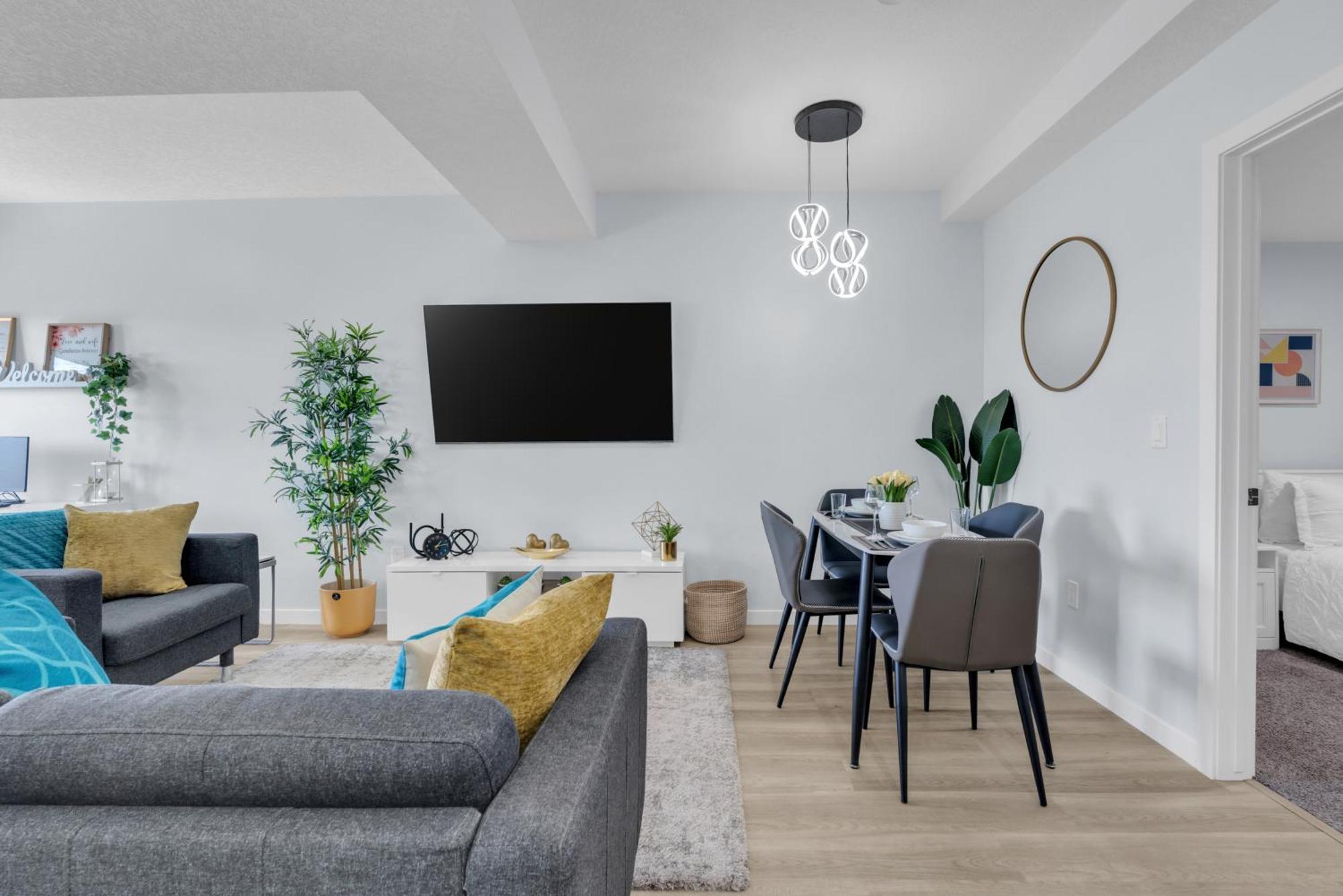 You Will Love This 2Br Guest Suite In Se YYC Eksteriør billede